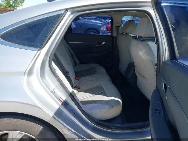 5NPEG4JA3MH112283 2021 HYUNDAI SONATA - Image 8