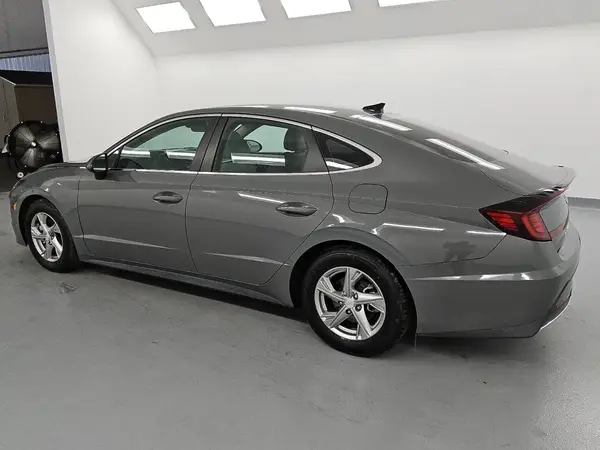 5NPEG4JA3MH127849 2021 HYUNDAI SONATA - Image 2