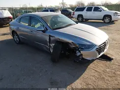 5NPEG4JA3NH145673 2022 HYUNDAI SONATA