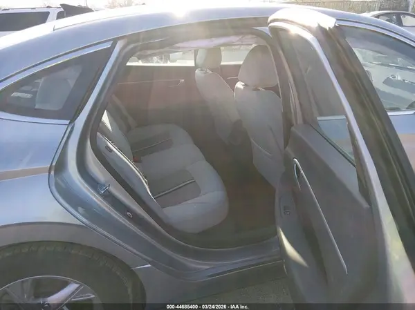 5NPEG4JA3NH145673 2022 HYUNDAI SONATA - Image 8