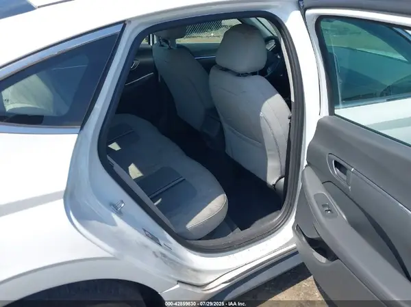 5NPEG4JA4MH064597 2021 HYUNDAI SONATA - Image 8