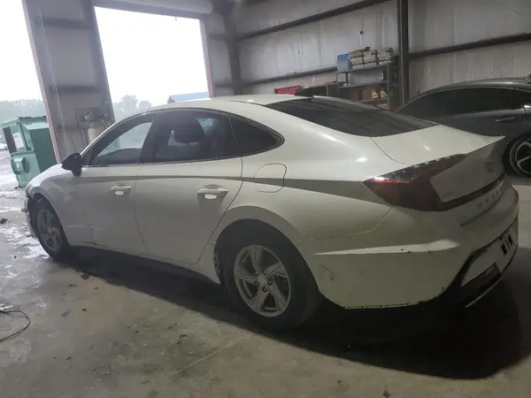 5NPEG4JA4MH121767 2021 HYUNDAI SONATA - Image 2