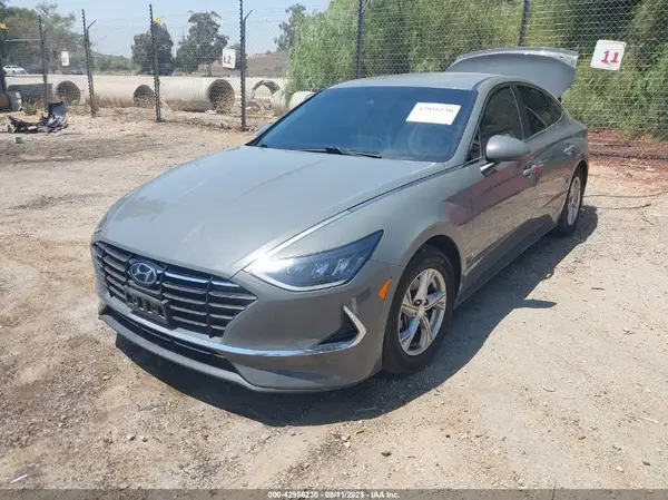 5NPEG4JA4MH127651 2021 HYUNDAI SONATA - Image 2