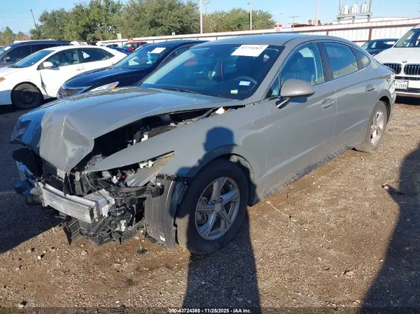 5NPEG4JA4NH142801 2022 HYUNDAI SONATA - Image 2
