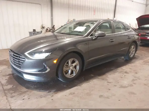 5NPEG4JA4NH145620 2022 HYUNDAI SONATA - Image 2