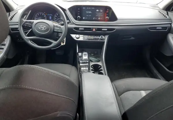 5NPEG4JA5LH056104 2020 HYUNDAI SONATA - Image 8