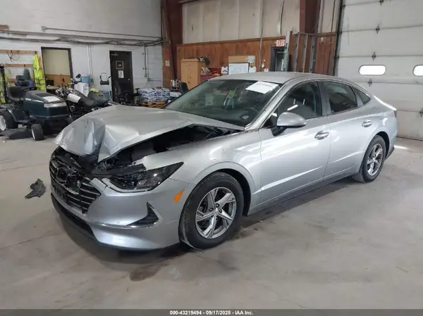 5NPEG4JA5MH070764 2021 HYUNDAI SONATA - Image 2
