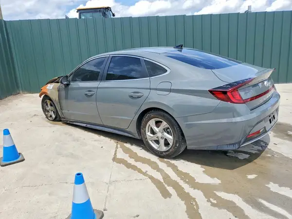 5NPEG4JA5MH116013 2021 HYUNDAI SONATA - Image 2