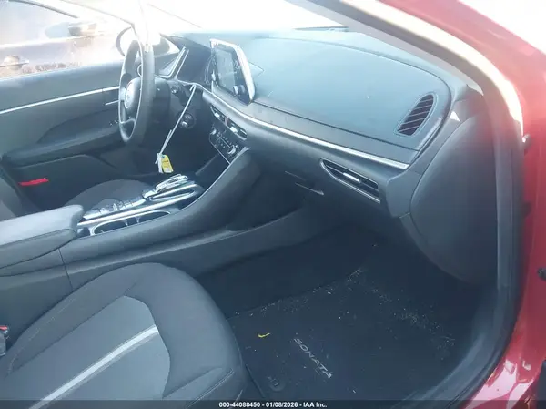 5NPEG4JA5NH143780 2022 HYUNDAI SONATA - Image 8