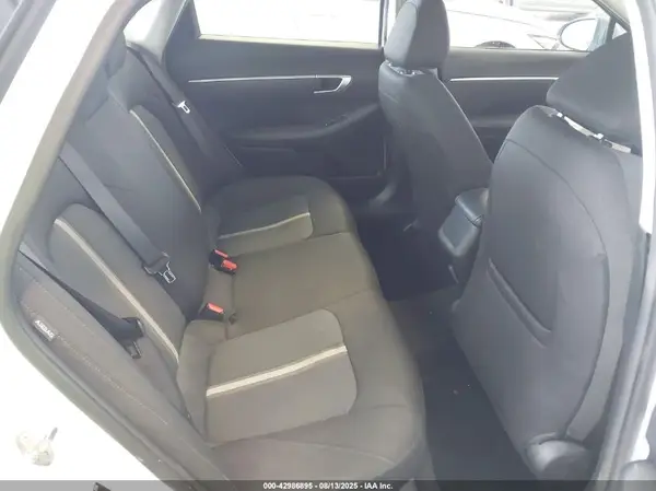5NPEG4JA5NH147361 2022 HYUNDAI SONATA - Image 8