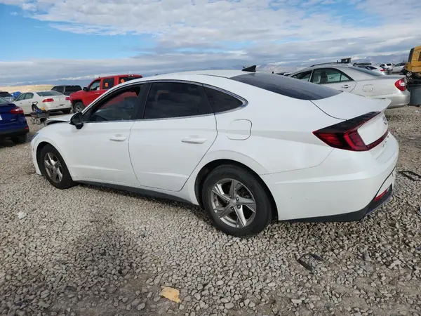 5NPEG4JA5NH147456 2022 HYUNDAI SONATA - Image 2
