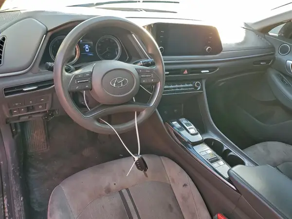 5NPEG4JA6LH057696 2020 HYUNDAI SONATA - Image 8