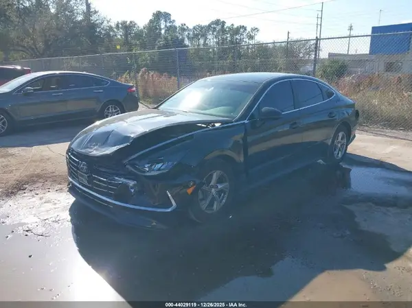 5NPEG4JA6MH103478 2021 HYUNDAI SONATA - Image 2