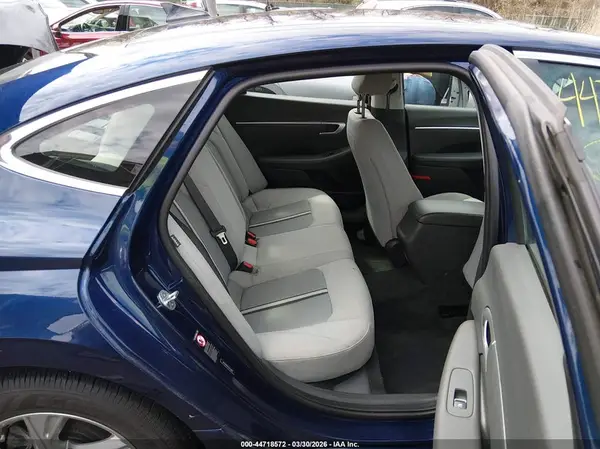 5NPEG4JA6MH104260 2021 HYUNDAI SONATA - Image 8