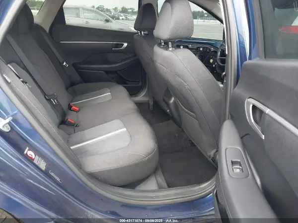 5NPEG4JA6MH108373 2021 HYUNDAI SONATA - Image 8