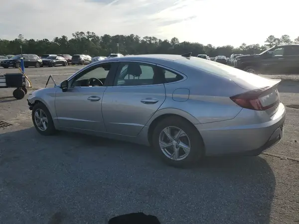 5NPEG4JA6MH111077 2021 HYUNDAI SONATA - Image 2