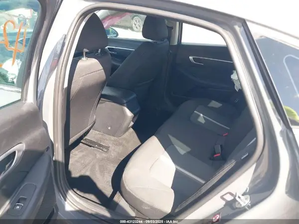 5NPEG4JA6MH126002 2021 HYUNDAI SONATA - Image 8