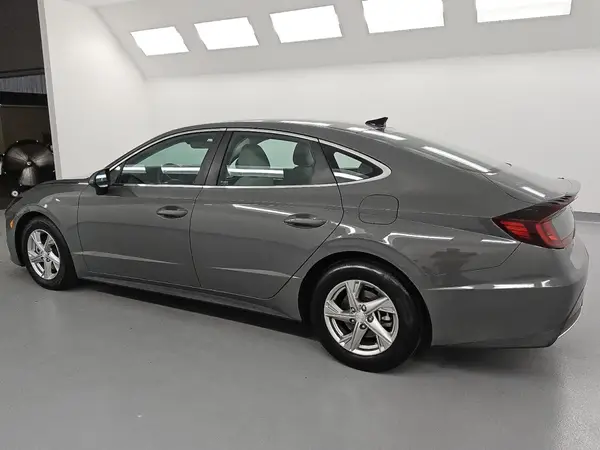 5NPEG4JA6MH129837 2021 HYUNDAI SONATA - Image 2