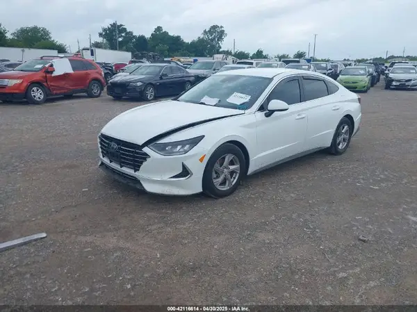 5NPEG4JA6MH131152 2021 HYUNDAI SONATA - Image 2