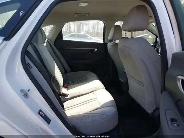 5NPEG4JA6NH135249 2022 HYUNDAI SONATA - Image 8