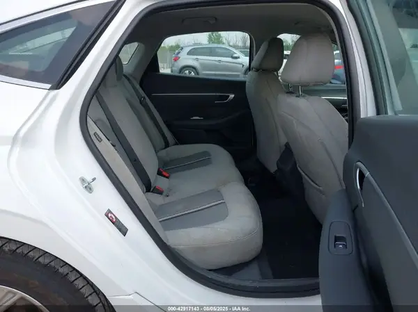 5NPEG4JA6NH143741 2022 HYUNDAI SONATA - Image 8