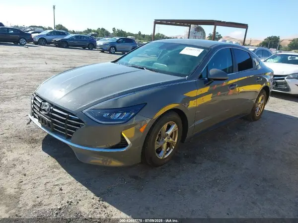 5NPEG4JA6NH147207 2022 HYUNDAI SONATA - Image 2