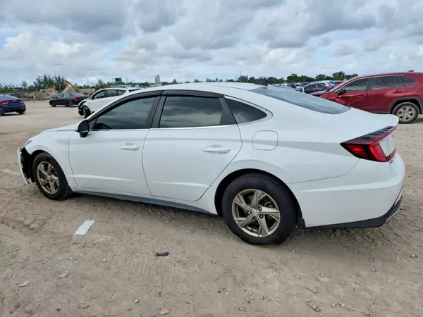 5NPEG4JA7MH076906 2021 HYUNDAI SONATA - Image 2