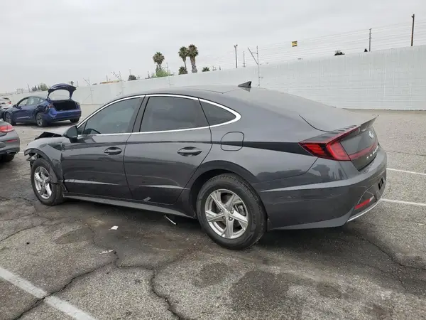 5NPEG4JA7MH096086 2021 HYUNDAI SONATA - Image 2