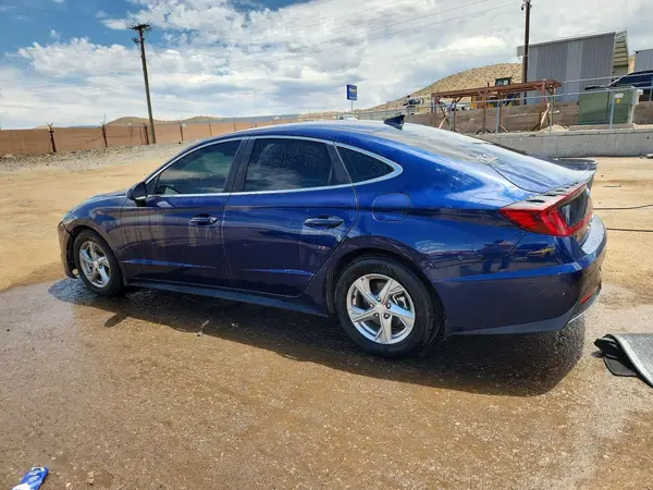 5NPEG4JA7MH115235 2021 HYUNDAI SONATA - Image 2