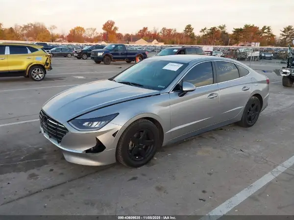 5NPEG4JA7MH117440 2021 HYUNDAI SONATA - Image 2