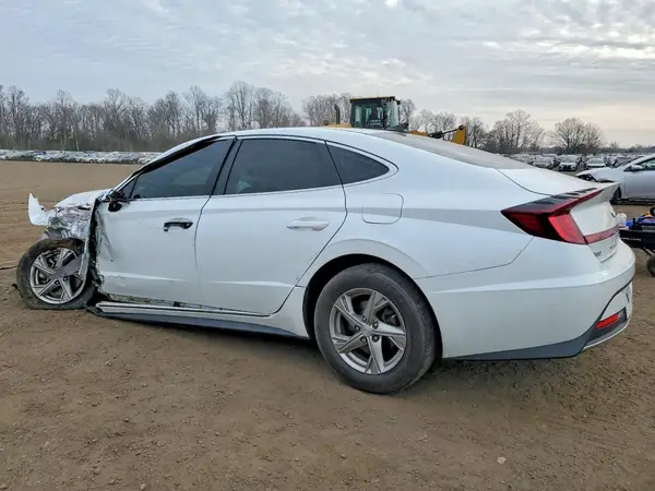 5NPEG4JA7MH121097 2021 HYUNDAI SONATA - Image 2