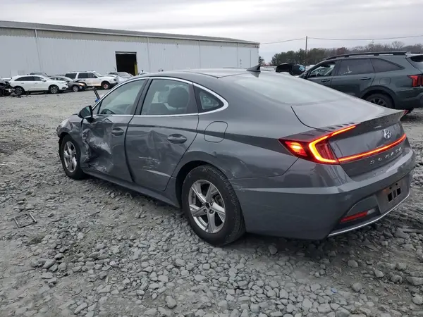 5NPEG4JA7NH144784 2022 HYUNDAI SONATA - Image 2