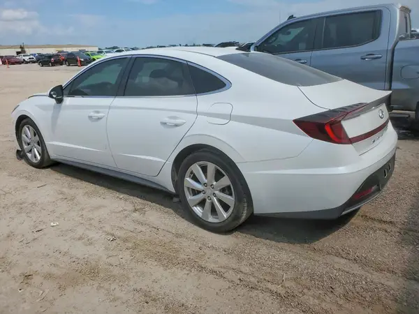 5NPEG4JA7NH145269 2022 HYUNDAI SONATA - Image 2