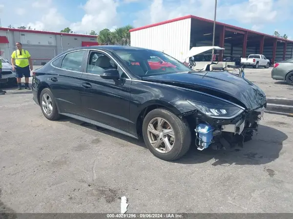 5NPEG4JA7NH147572 2022 HYUNDAI SONATA - Image 1