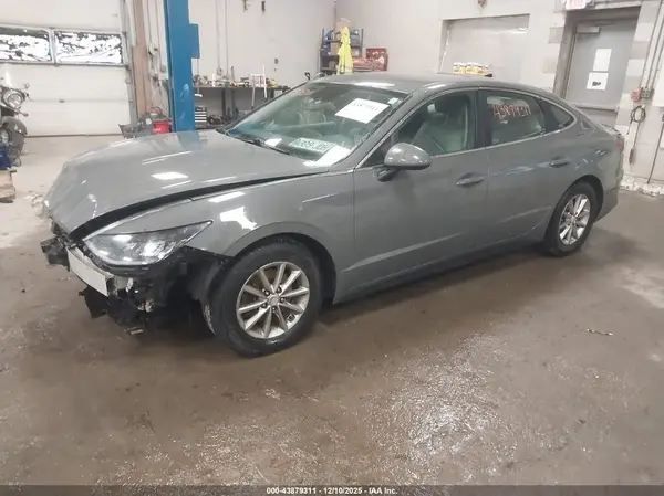 5NPEG4JA8LH033092 2020 HYUNDAI SONATA - Image 2