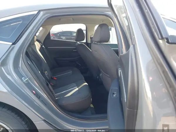 5NPEG4JA8MH065574 2021 HYUNDAI SONATA - Image 8