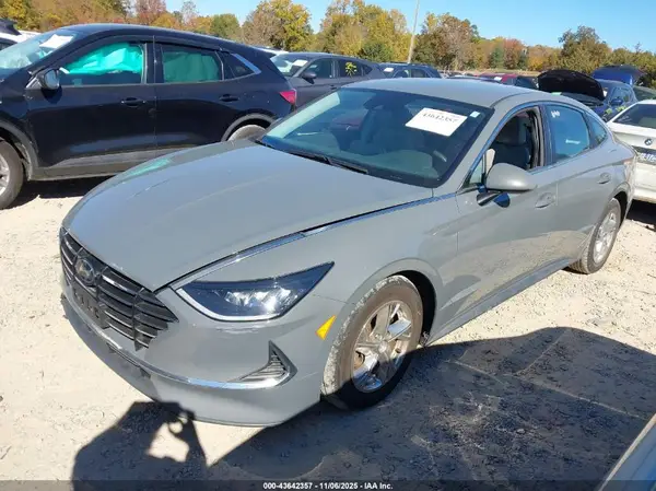 5NPEG4JA8MH073089 2021 HYUNDAI SONATA - Image 2