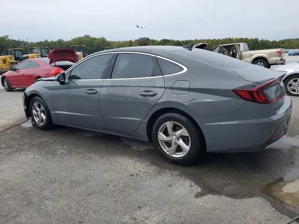 5NPEG4JA8MH073559 2021 HYUNDAI SONATA - Image 2