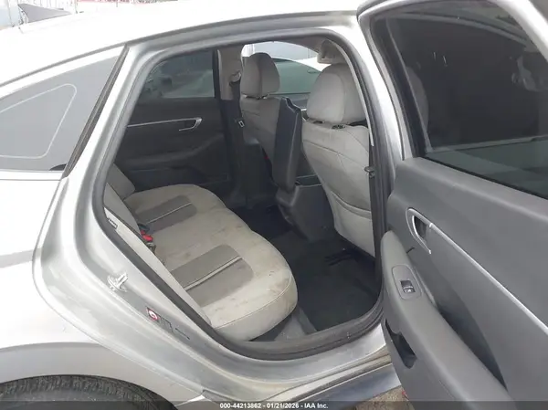 5NPEG4JA8MH087879 2021 HYUNDAI SONATA - Image 8