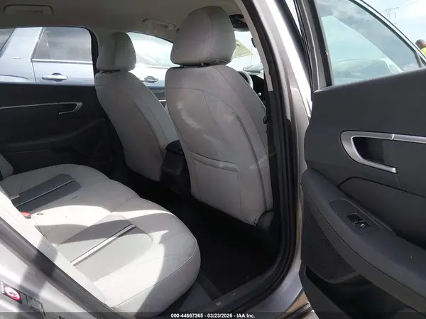 5NPEG4JA8MH103627 2021 HYUNDAI SONATA - Image 8
