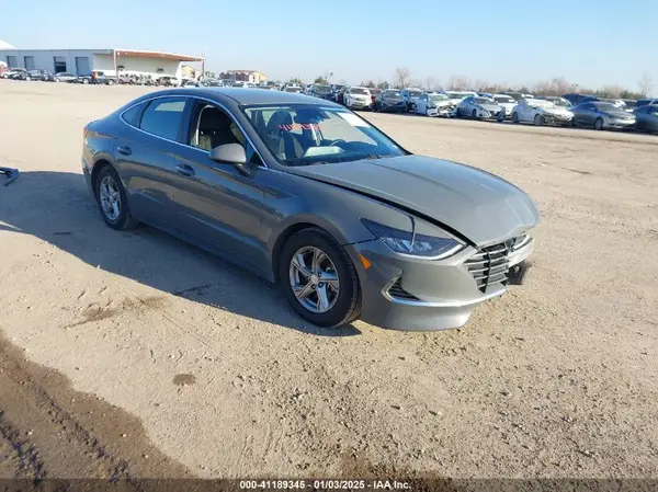 5NPEG4JA8MH105863 2021 HYUNDAI SONATA - Image 1