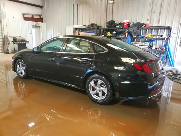 5NPEG4JA8MH115082 2021 HYUNDAI SONATA - Image 2