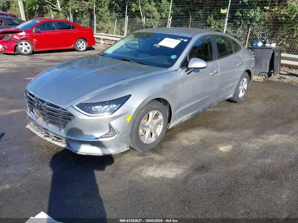 5NPEG4JA8MH116815 2021 HYUNDAI SONATA - Image 2
