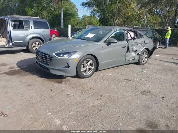 5NPEG4JA8MH121593 2021 HYUNDAI SONATA - Image 2