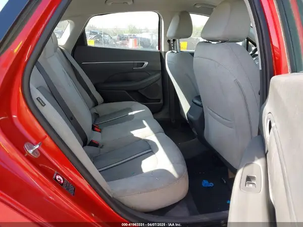 5NPEG4JA8MH124400 2021 HYUNDAI SONATA - Image 8