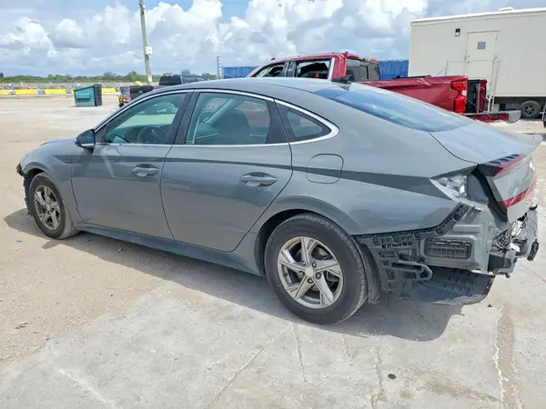 5NPEG4JA8MH127328 2021 HYUNDAI SONATA - Image 2