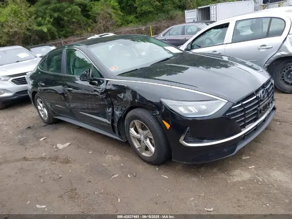 5NPEG4JA8NH133650 2022 HYUNDAI SONATA - Image 1