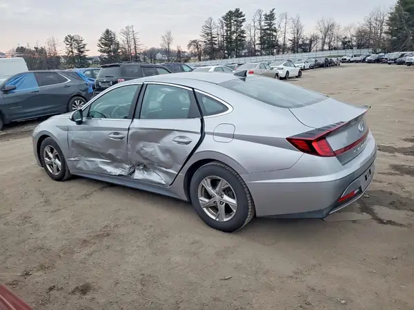 5NPEG4JA8NH145944 2022 HYUNDAI SONATA - Image 2