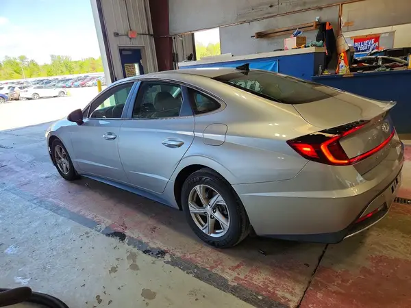 5NPEG4JA9MH091553 2021 HYUNDAI SONATA - Image 2
