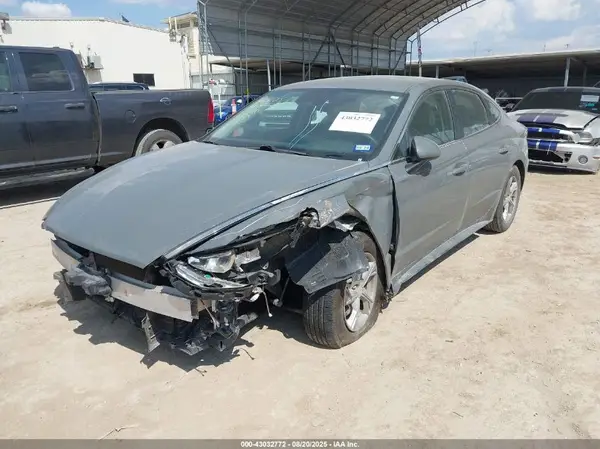 5NPEG4JA9MH112756 2021 HYUNDAI SONATA - Image 2